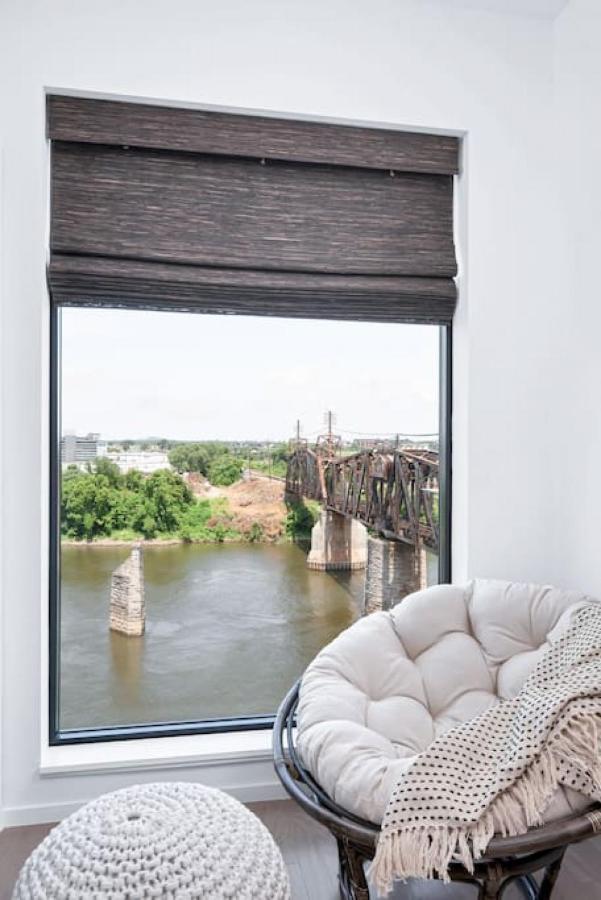 Upscale River View Condo Walk To Downtown And Private Patio Нашвил Екстериор снимка